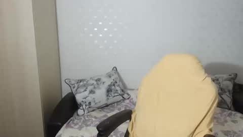 Mr Blond online show from 21, 2, 2025