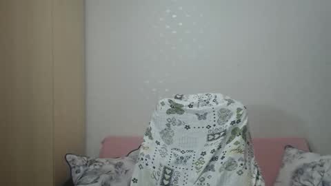 Snapshot of blondeagle chatting on 7, 4, 2026 Mr Blond online show from 7, 4, 2026