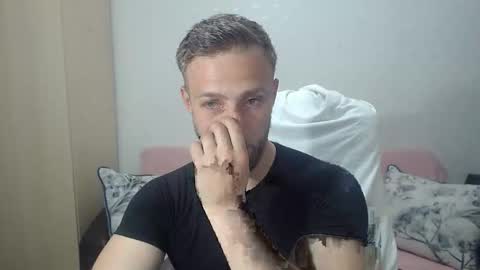 Snapshot of blondeagle chatting on 11, 5, 2026 Mr Blond online show from 11, 5, 2026