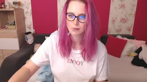 Snapshot of blondenatasha chatting on 21, 2, 2025 Natasha online show from 21, 2, 2025