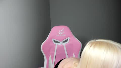 Elisa online show from 6, 12, 2024