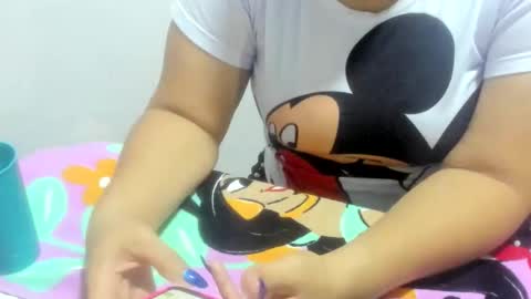 Snapshot of blondie_seex chatting on 18, 12, 2025 Blondie online show from 18, 12, 2025