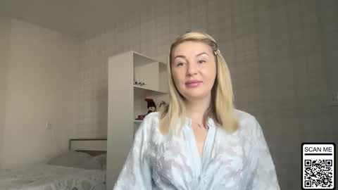 blondie_xoxoxo online show from 16, 3, 2026