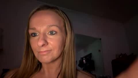 blondiemegz online show from 21, 10, 2025