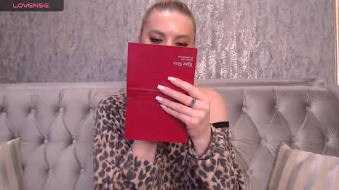 Snapshot of blondiestarxxx chatting on 4, 11, 2025 Helen online show from 4, 11, 2025