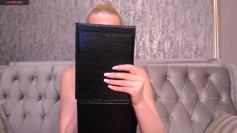 Snapshot of blondiestarxxx chatting on 27, 2, 2026 Helen online show from 27, 2, 2026