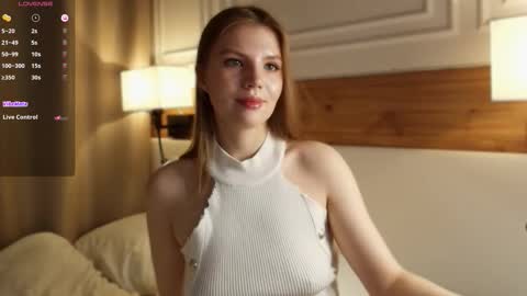 Snapshot of blondoll chatting on 13, 3, 2026 blondoll online show from 13, 3, 2026