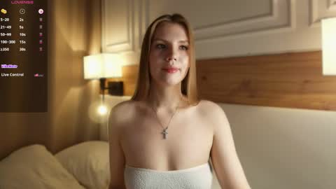 Snapshot of blondoll chatting on 19, 3, 2026 blondoll online show from 19, 3, 2026