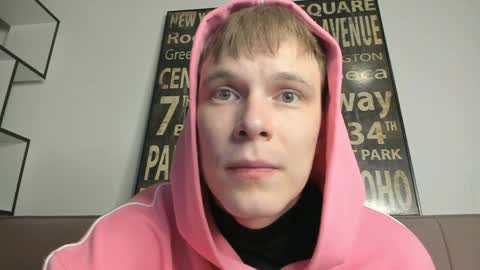 Snapshot of blondvibe chatting on 26, 4, 2026 Alik online show from 26, 4, 2026