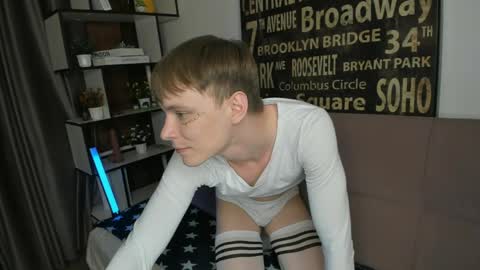 Snapshot of blondvibe chatting on 21, 5, 2026 Alik online show from 21, 5, 2026