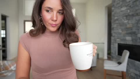 Snapshot of bloomyogi chatting on 8, 12, 2024 Emma Bloom online show from 8, 12, 2024