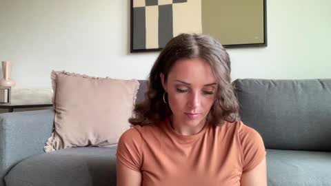 Snapshot of bloomyogi chatting on 27, 9, 2025 Emma Bloom online show from 27, 9, 2025