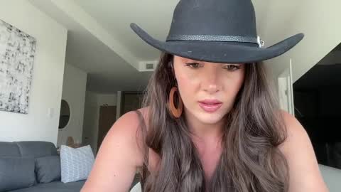 Emma Bloom online show from 9, 5, 2026