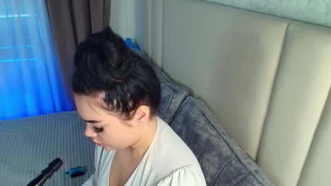 Welcome guysMy name KatePVT its Open online show from 12, 9, 2025
