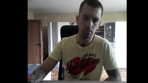 Runaway online show from 13, 10, 2025