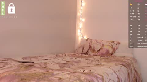 Blue online show from 25, 2, 2025