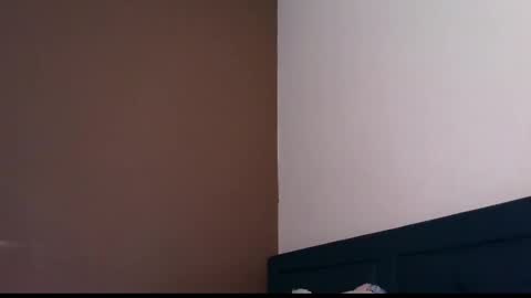 Snapshot of blueaby1 chatting on 22, 9, 2025 blueaby1 online show from 22, 9, 2025