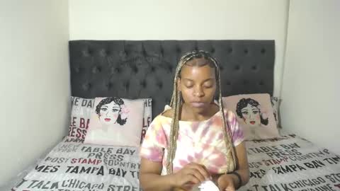 Snapshot of bluedi622952 chatting on 21, 1, 2025 Tee online show from 21, 1, 2025