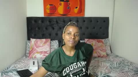 Snapshot of bluedi622952 chatting on 22, 1, 2025 Tee online show from 22, 1, 2025