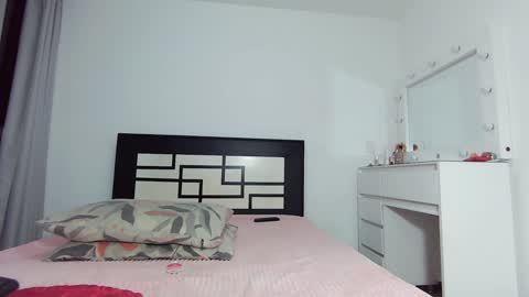 bluediamond_ online show from 18, 1, 2025