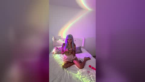 Im Abril .. Nice to meet you  thumb up me please its important  INDEPENDENT MODEL online show from 9, 5, 2026