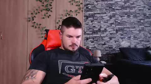 blueeyeboy0 online show from 30, 4, 2026