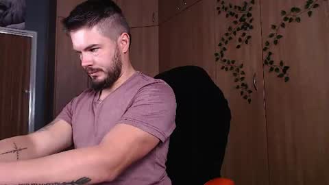 blueeyeboy0 online show from 18, 6, 2026
