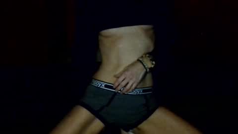 Blueeyedlie online show from 23, 12, 2025