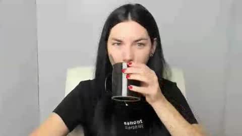 Kelly online show from 12, 9, 2025