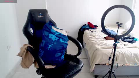 Snapshot of blumbum chatting on 8, 7, 2026 Hey guysI am BrendaWelcome my room online show from 8, 7, 2026
