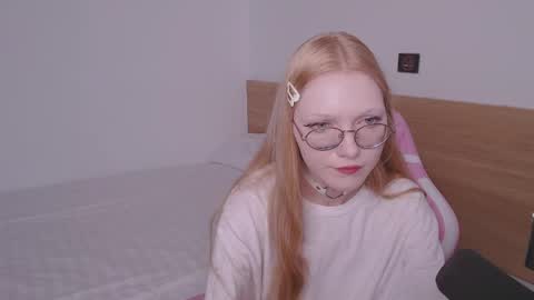 Snapshot of blush_alert chatting on 4, 6, 2026 Diana online show from 4, 6, 2026