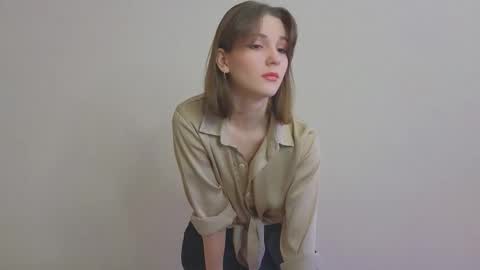 Snapshot of blush_and_breathe chatting on 13, 3, 2026 blush_and_breathe online show from 13, 3, 2026