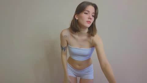 Snapshot of blush_and_breathe chatting on 16, 3, 2026 blush_and_breathe online show from 16, 3, 2026