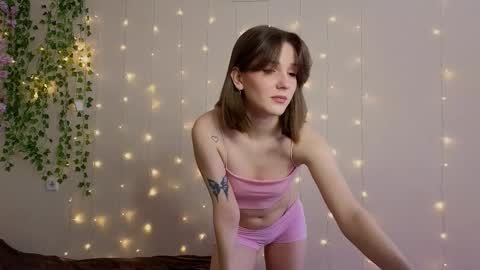 Snapshot of blush_and_breathe chatting on 22, 3, 2026 blush_and_breathe online show from 22, 3, 2026