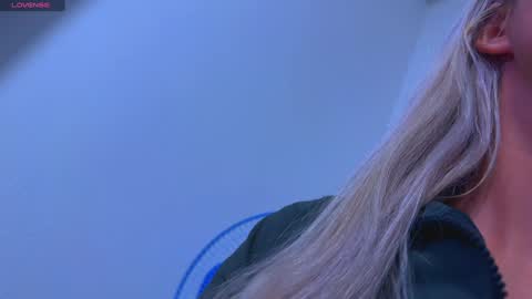 Mikki chan online show from 27, 1, 2025