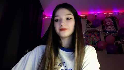 Snapshot of blushed_pussy chatting on 8, 9, 2025 nastya  online show from 8, 9, 2025