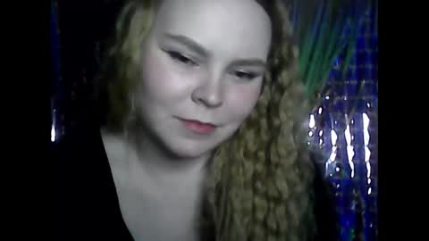 blushing_star online show from 7, 3, 2025