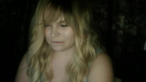 blushing_star online show from 19, 12, 2025