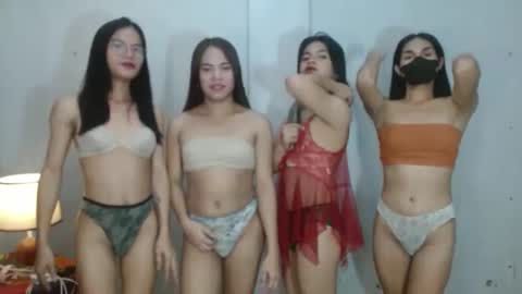 Snapshot of blythe_show chatting on 15, 2, 2025 blythe_show online show from 15, 2, 2025