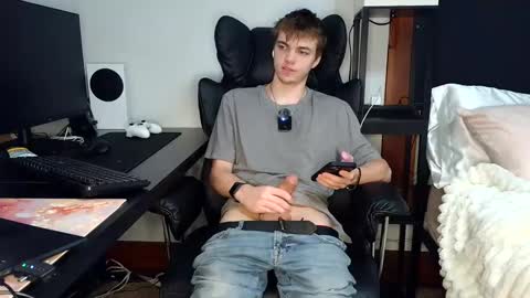 Snapshot of bobby72738 chatting on 18, 9, 2025 bobby72738 online show from 18, 9, 2025