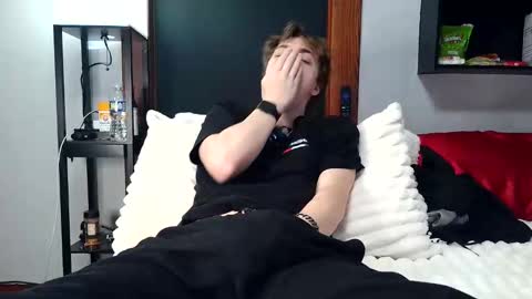 bobby72738 online show from 18, 11, 2025