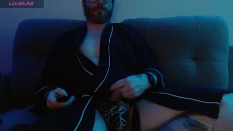 Snapshot of bobbyenglish69 chatting on 19, 3, 2026 Bobby English online show from 19, 3, 2026