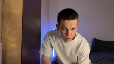 BobbyPattersonPVT-OFFER online show from 15, 1, 2025