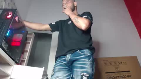 body xxx online show from 19, 9, 2025