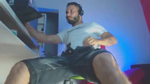 body xxx online show from 21, 2, 2026