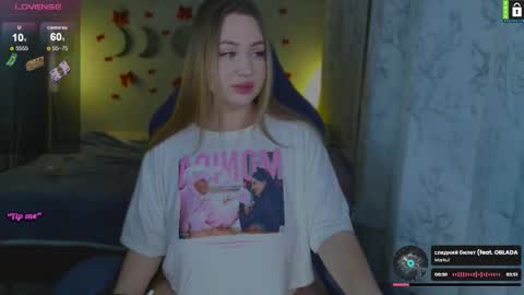  Lina  online show from 18, 12, 2025