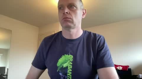 Snapshot of boegieboy76 chatting on 5, 2, 2025 ask me online show from 5, 2, 2025