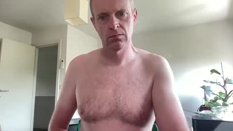 Snapshot of boegieboy76 chatting on 9, 9, 2025 ask me online show from 9, 9, 2025