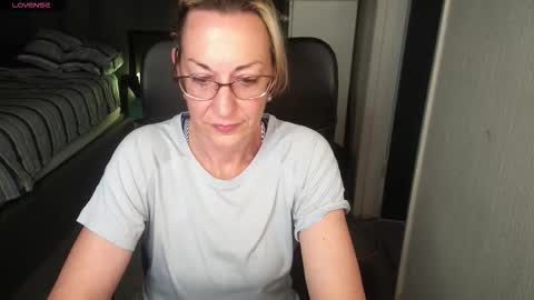 Ningifun couple online show from 20, 9, 2025