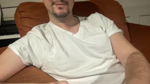 Snapshot of boludopeludo chatting on 31, 1, 2025 edilsonrd online show from 31, 1, 2025